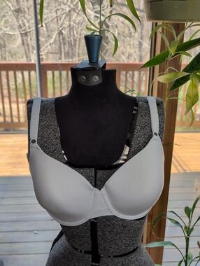 Seamless White T-Shirt Bra - Warners